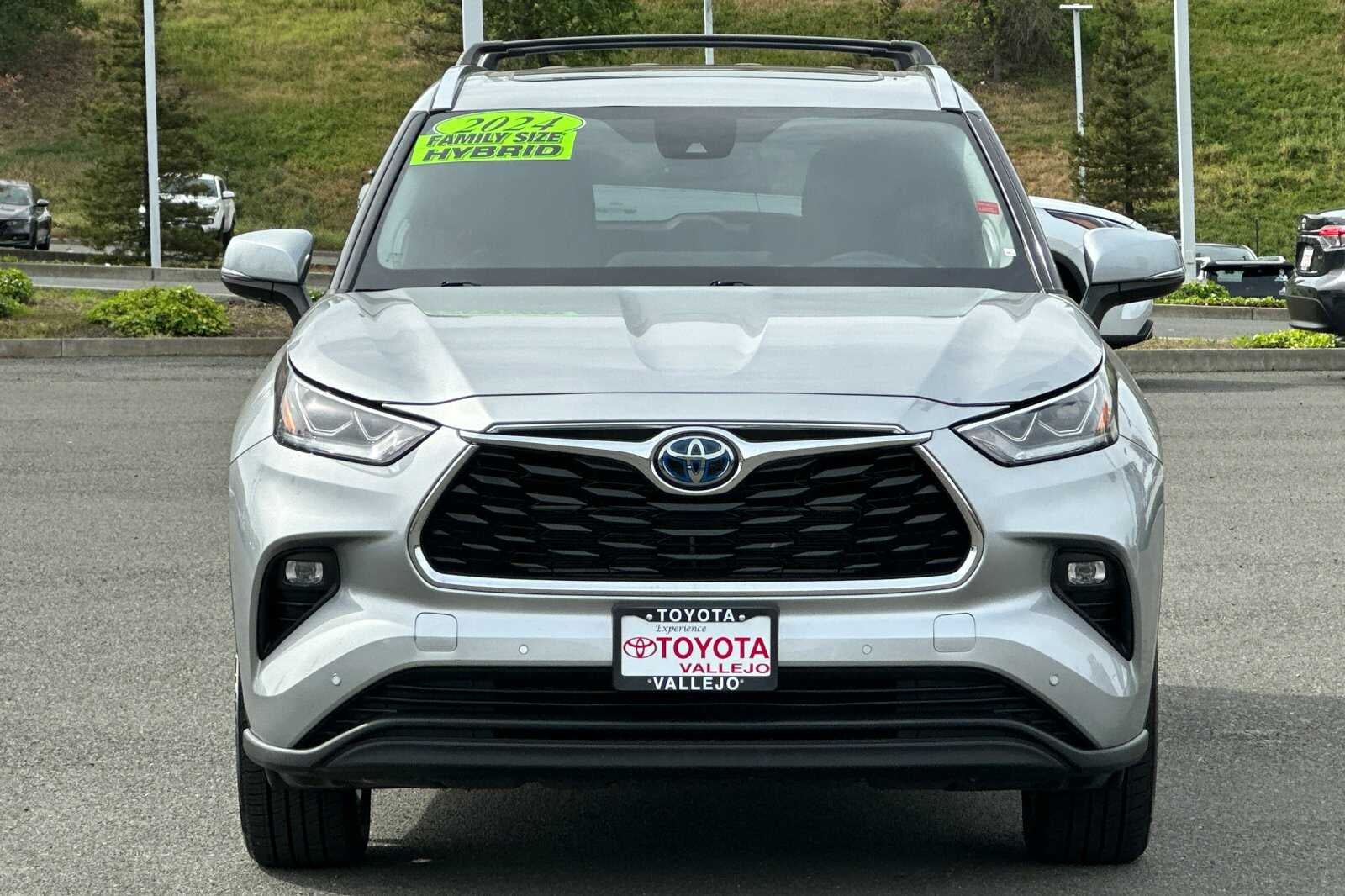 2024 Toyota Highlander Hybrid Limited