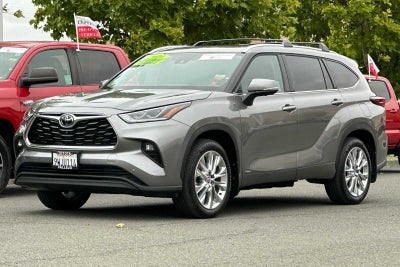 2026 Toyota Highlander Hybrid Limited