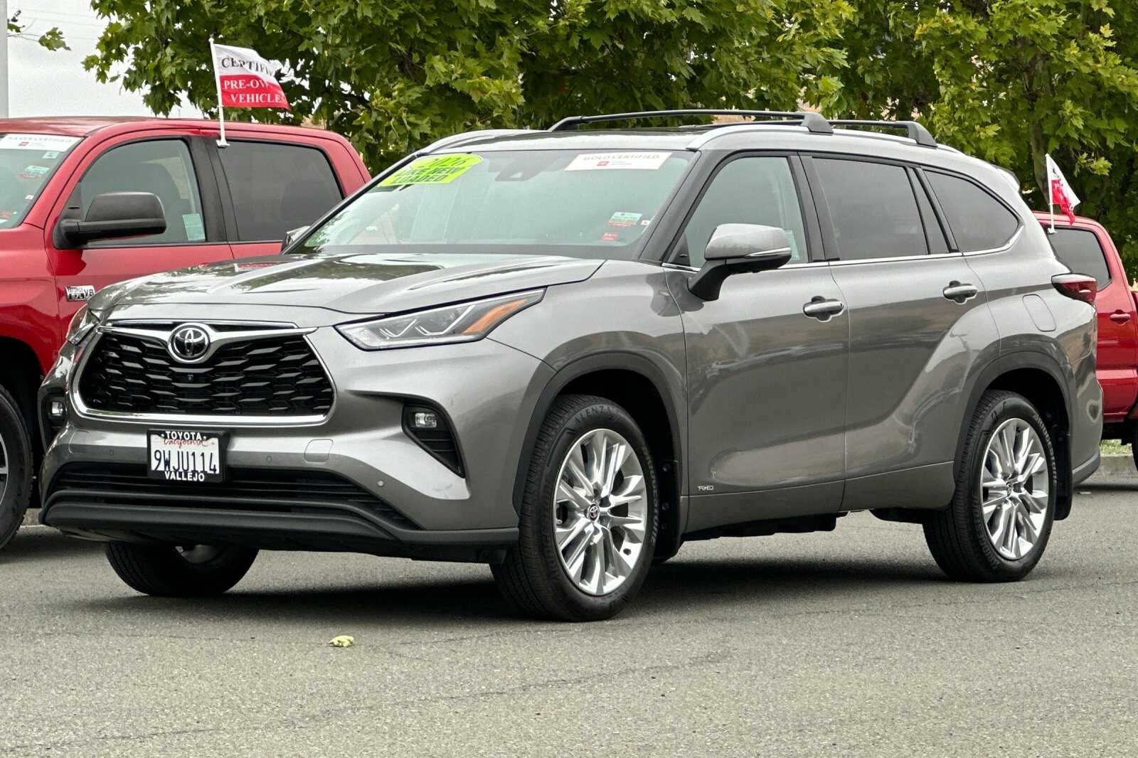 2026 Toyota Highlander Hybrid Limited