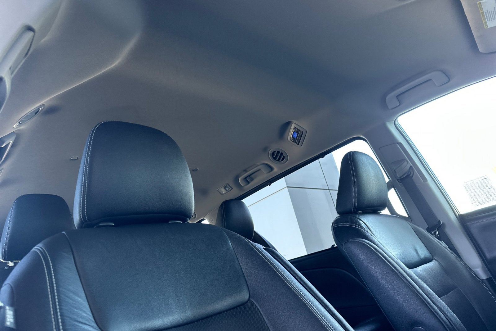 2015 Toyota Sienna 8 Passenger SE