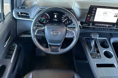 2024 Toyota Sienna XSE