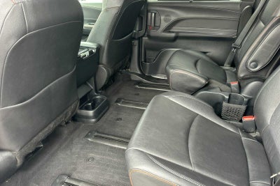 2023 Toyota Sienna XSE 4D Passenger Van