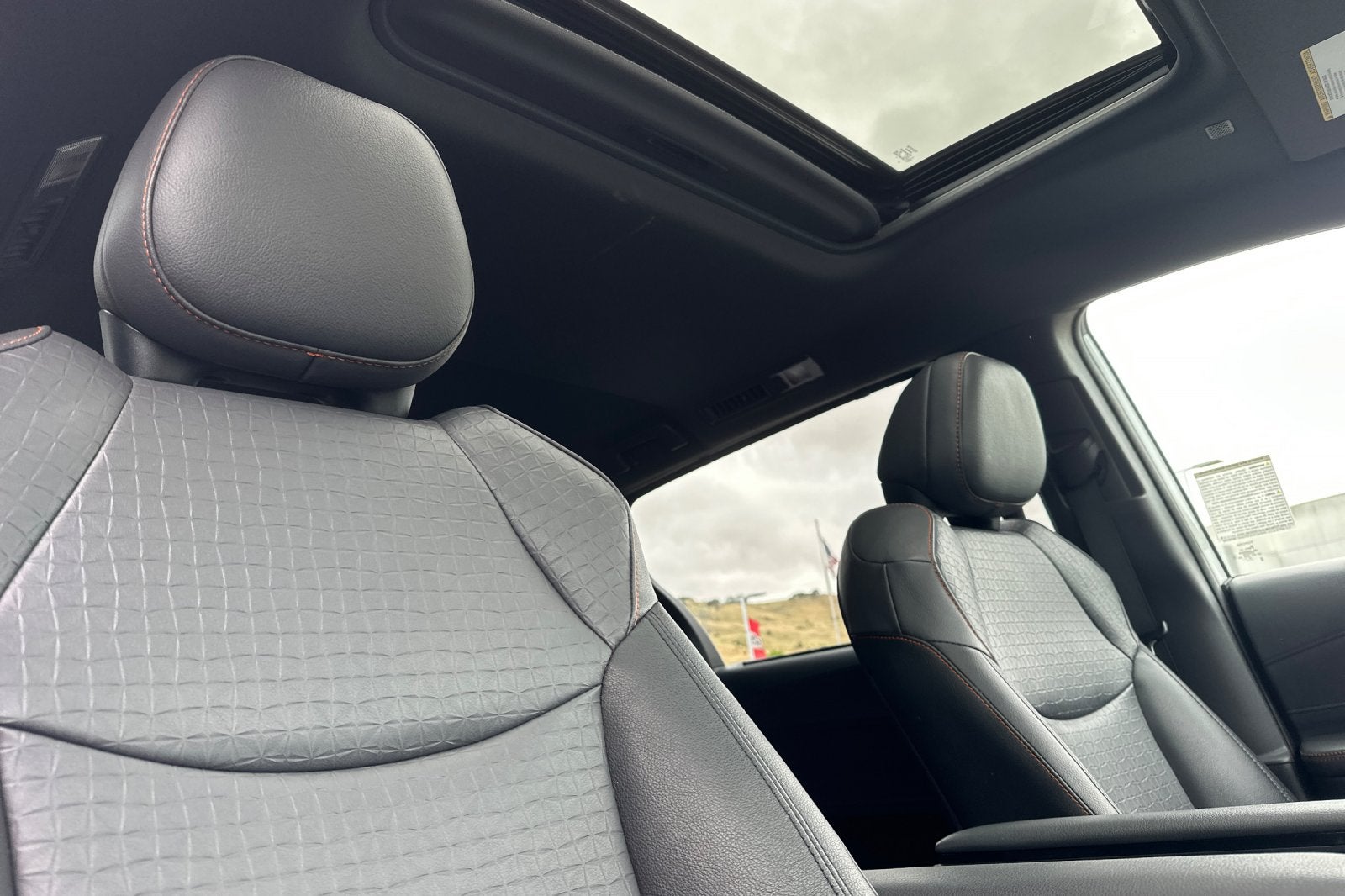 2023 Toyota Sienna XSE 4D Passenger Van