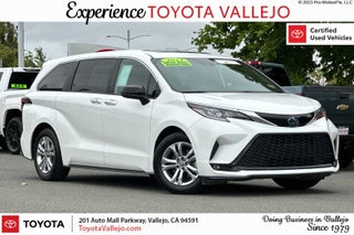 2023 Toyota Sienna XSE 4D Passenger Van