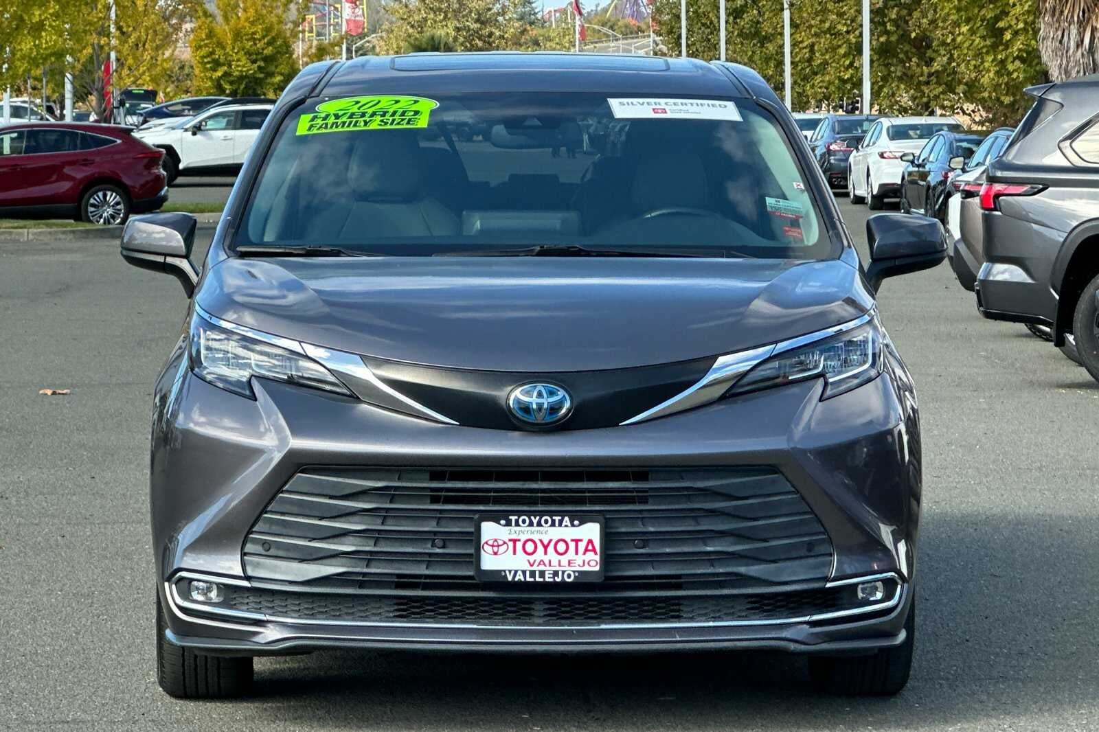 2022 Toyota Sienna XLE