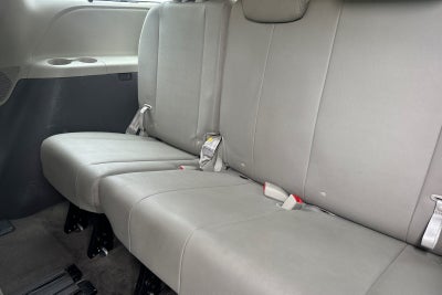2017 Toyota Sienna XLE 4D Passenger Van