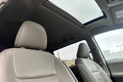 2017 Toyota Sienna XLE 4D Passenger Van