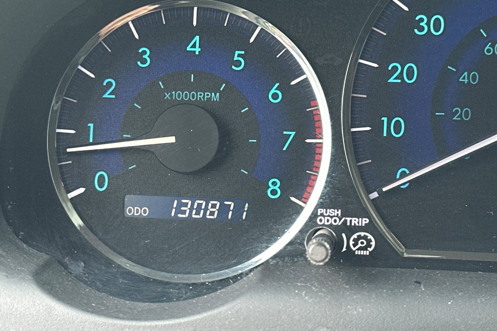 2008 Toyota Sienna LE 4D Passenger Van