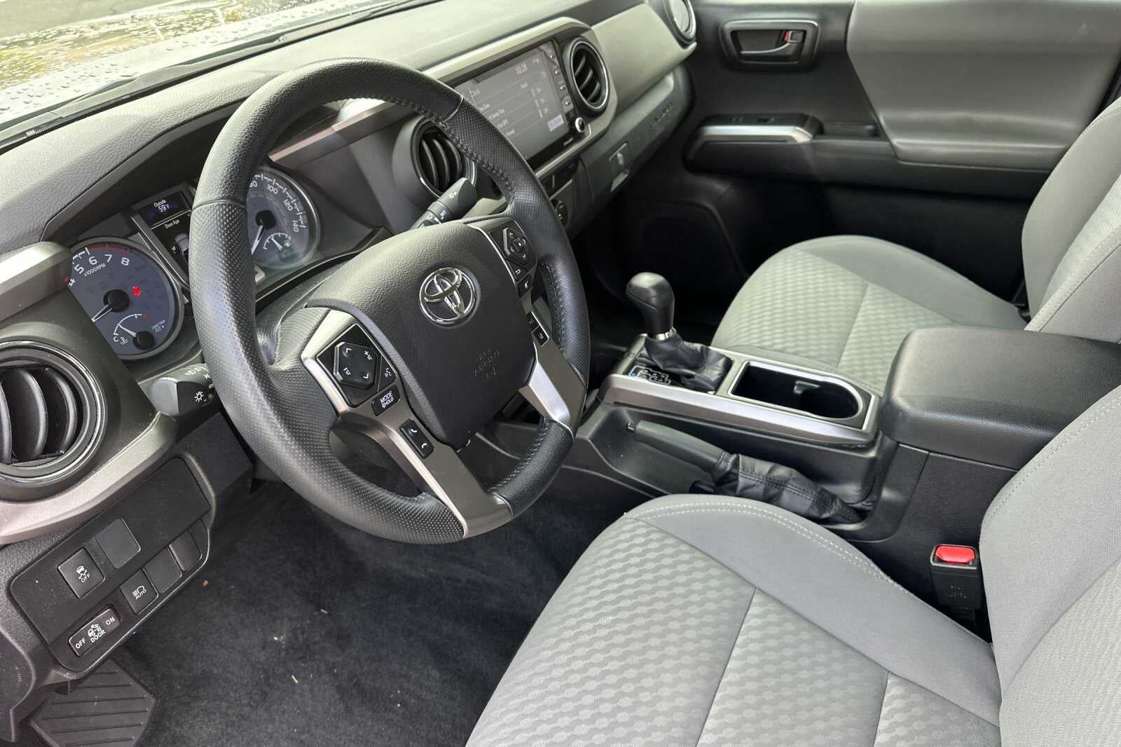 2021 Toyota Tacoma 2WD SR5 4D Double Cab