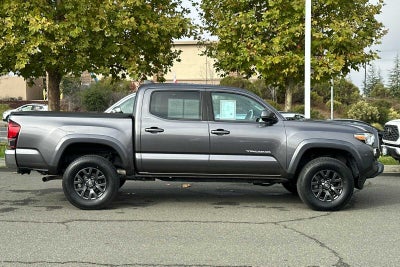 2021 Toyota Tacoma 2WD SR5 4D Double Cab
