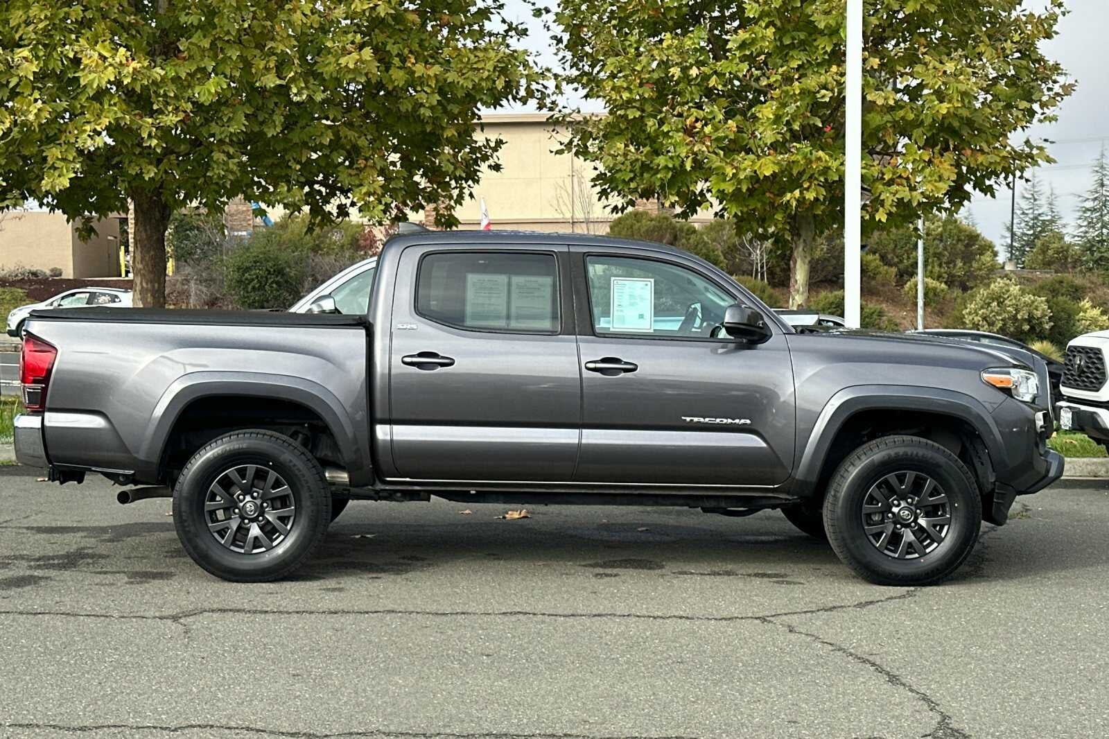 2021 Toyota Tacoma 2WD SR5 4D Double Cab