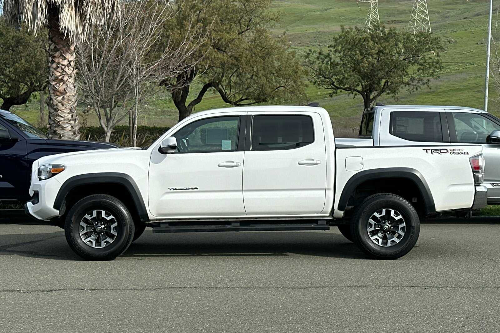 2021 Toyota Tacoma 2WD TRD Off-Road 4D Double Cab