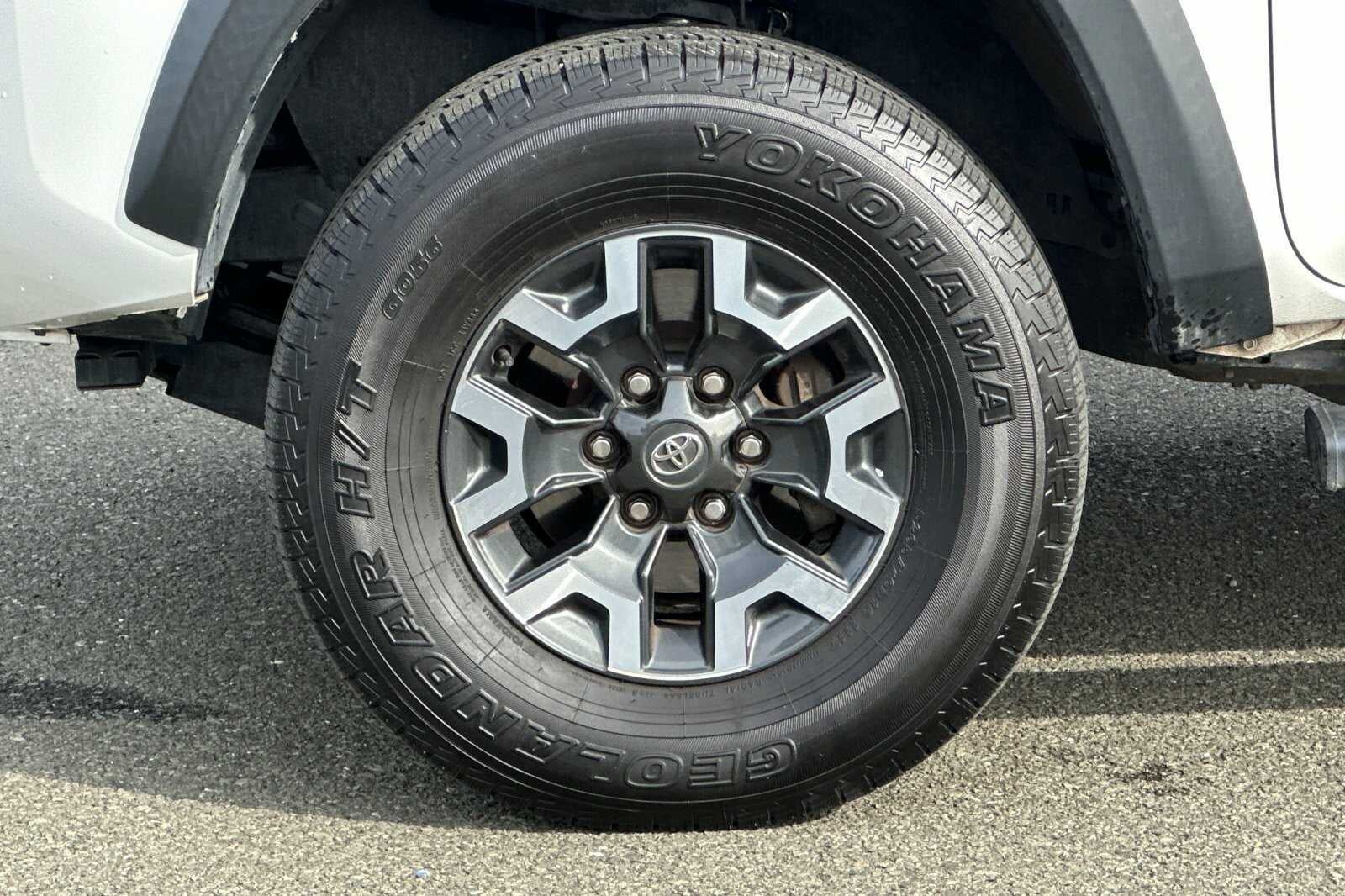 2021 Toyota Tacoma 2WD TRD Off-Road 4D Double Cab