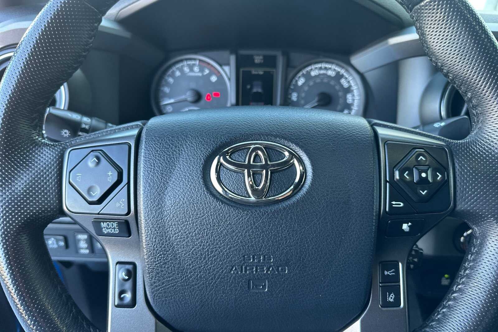 2018 Toyota Tacoma TRD Off-Road 4D Double Cab
