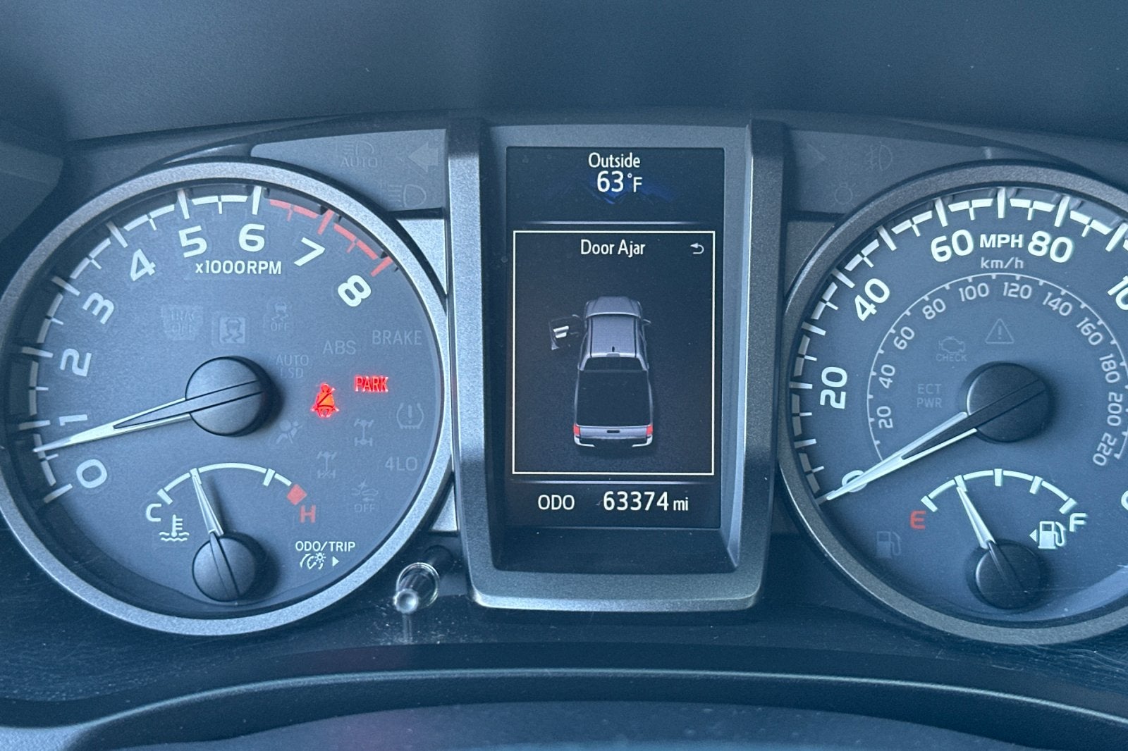 2018 Toyota Tacoma TRD Off-Road 4D Double Cab