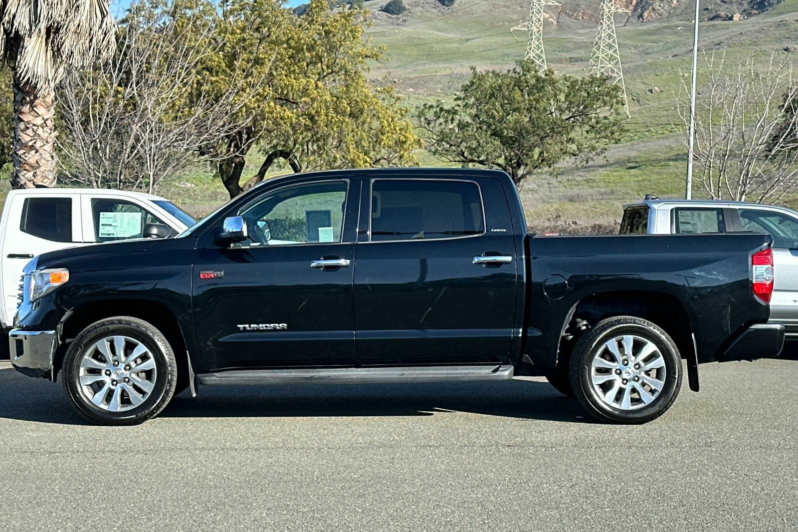 2017 Toyota Tundra 2WD Limited