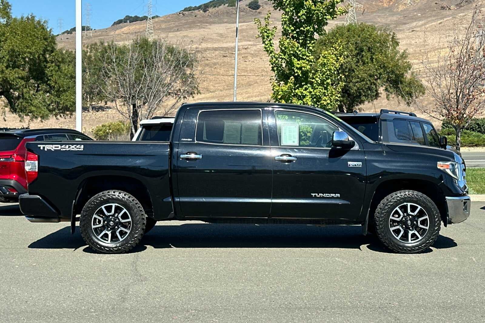 2018 Toyota Tundra 4WD Limited 4D CrewMax