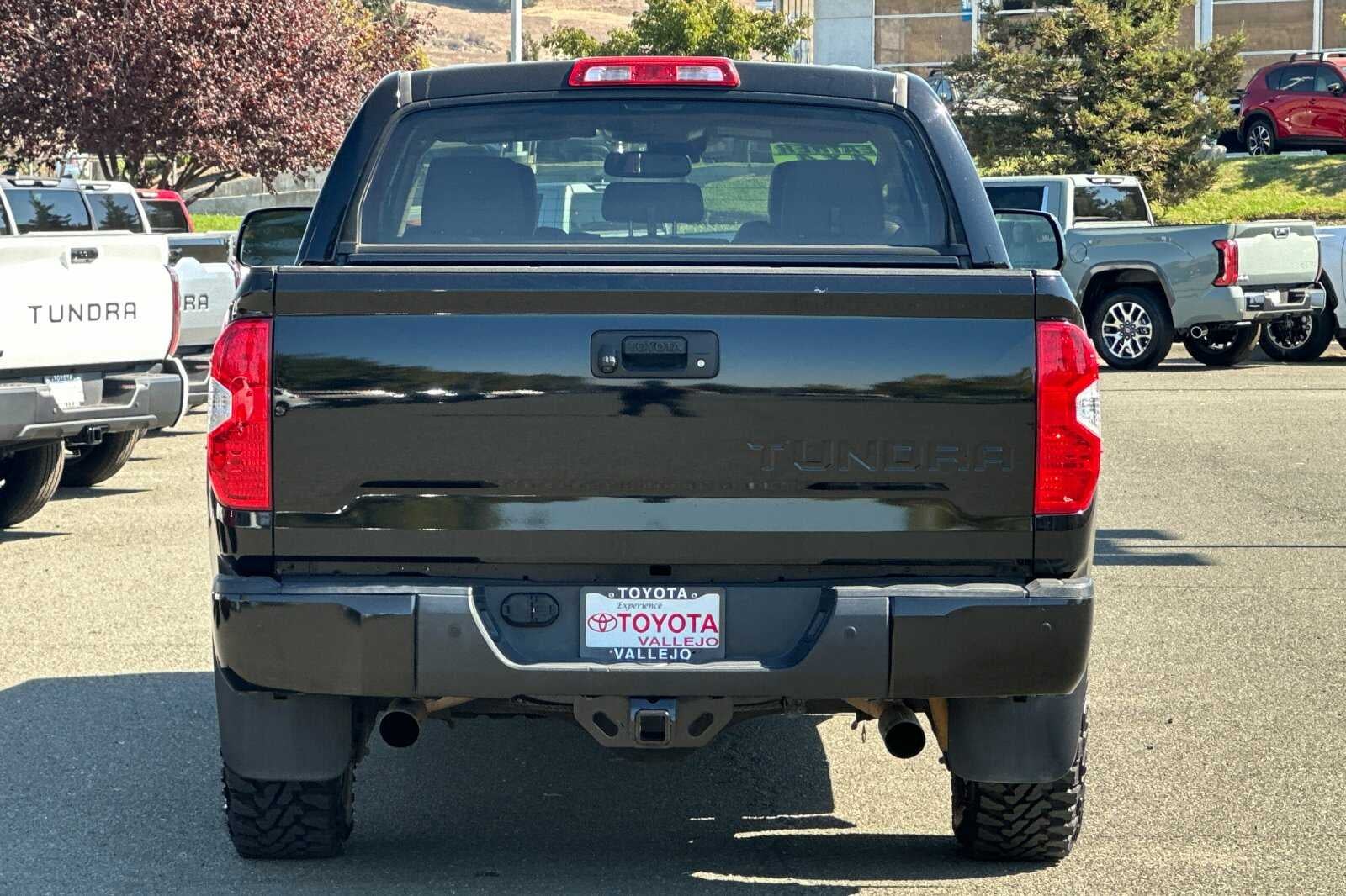 2018 Toyota Tundra 4WD Limited 4D CrewMax