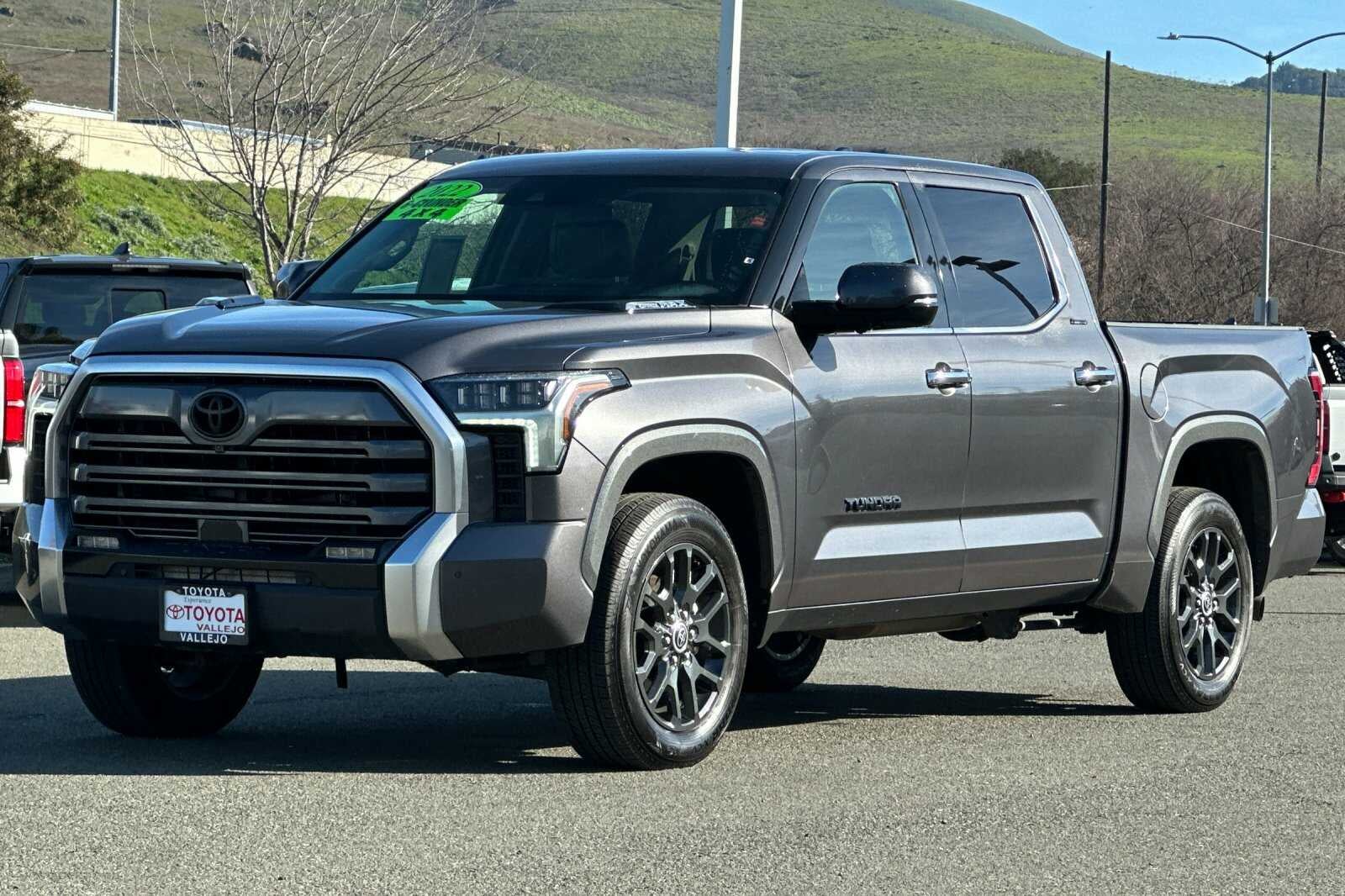 2022 Toyota Tundra 4WD Limited Hybrid