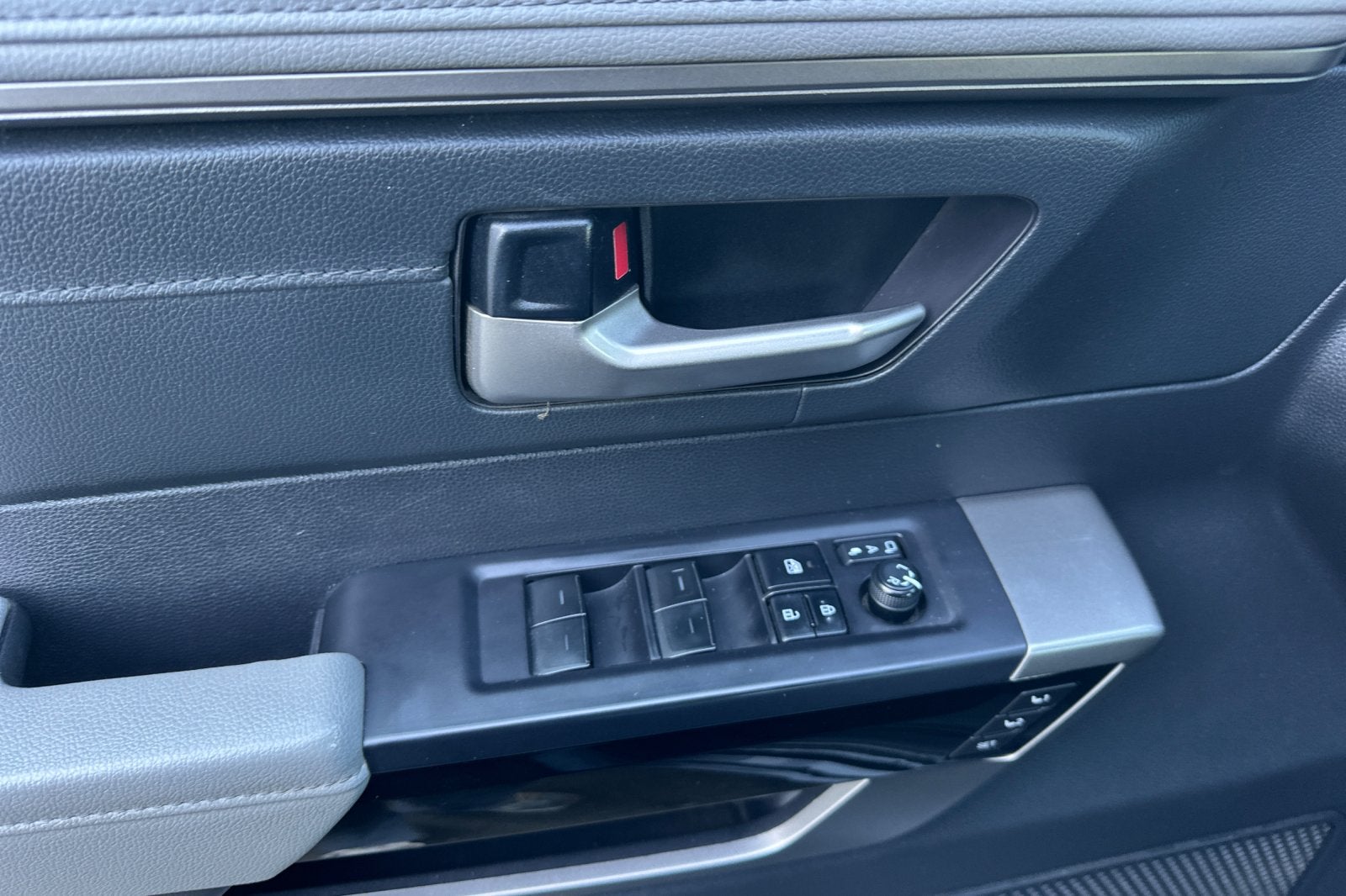 2022 Toyota Tundra 4WD Limited Hybrid