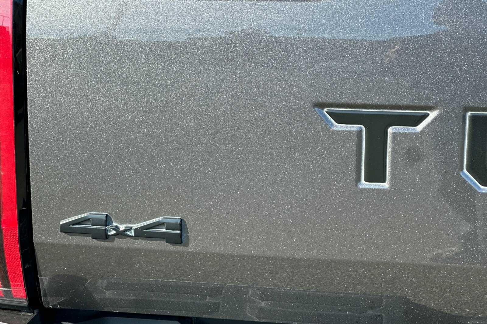 2022 Toyota Tundra 4WD Limited Hybrid