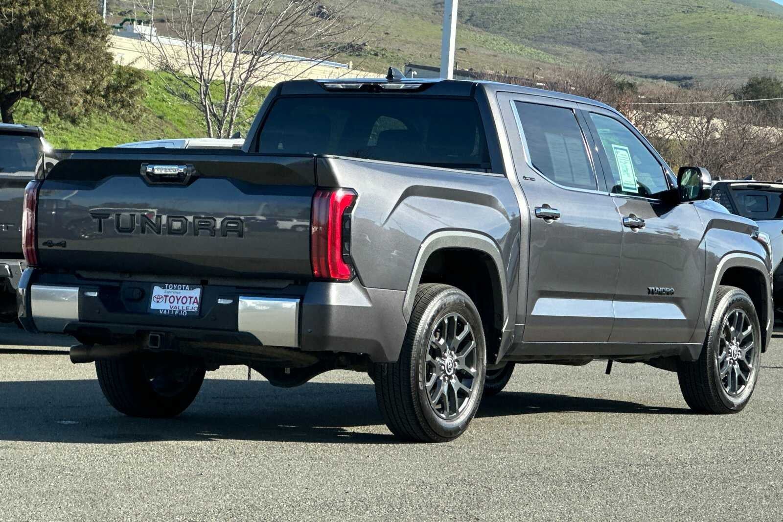 2022 Toyota Tundra 4WD Limited Hybrid