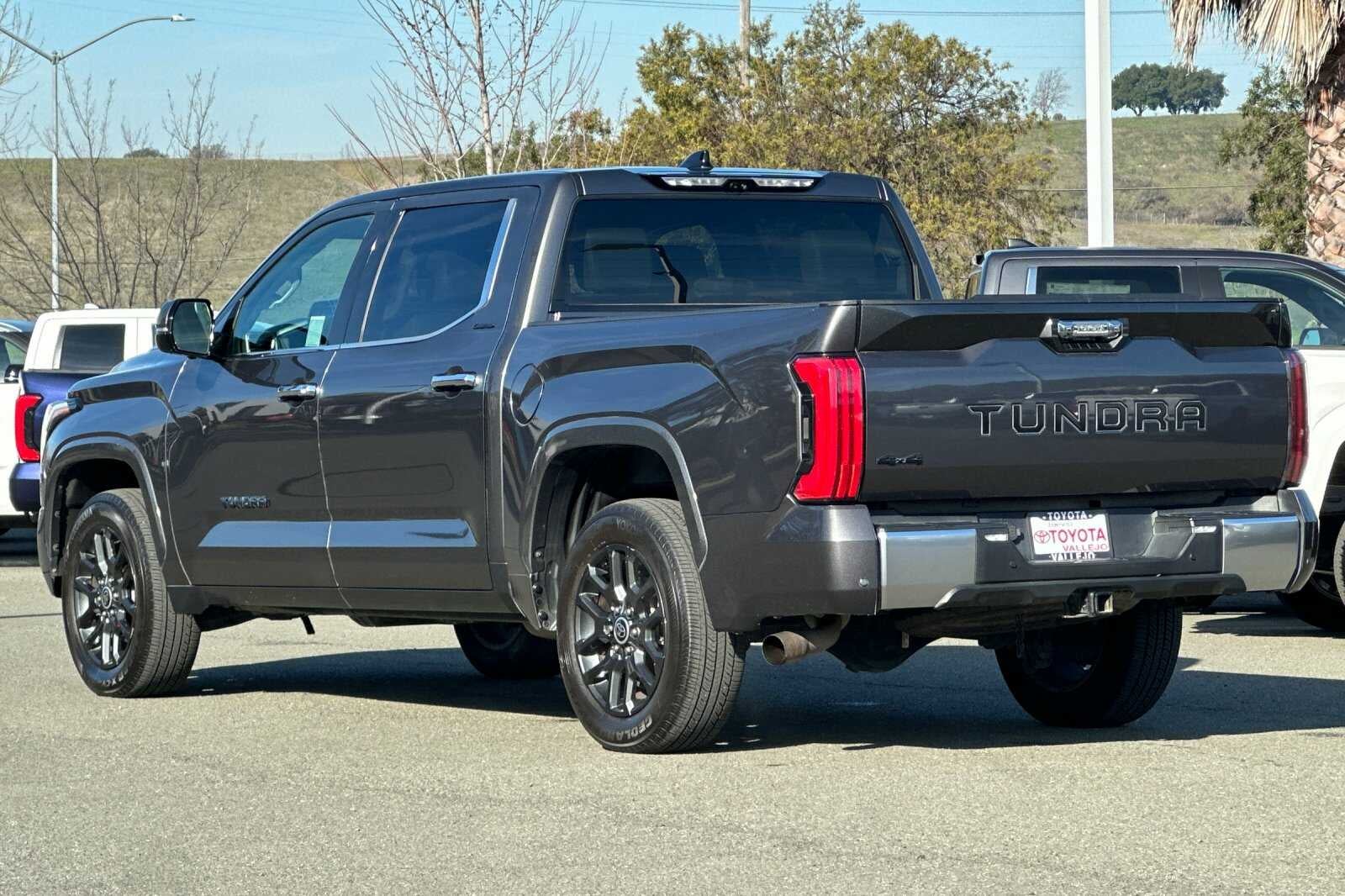 2022 Toyota Tundra 4WD Limited Hybrid