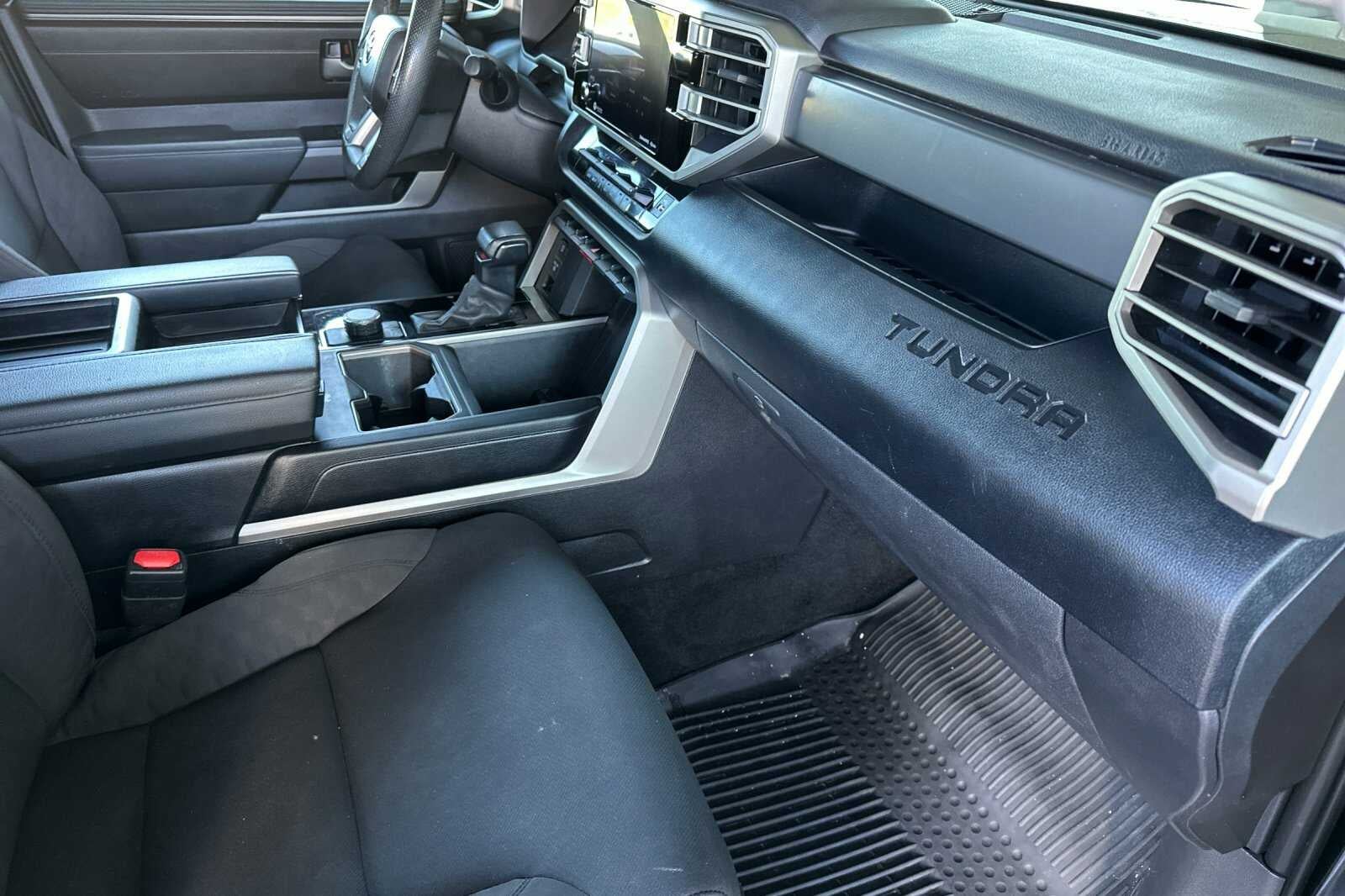 2024 Toyota Tundra 2WD SR5