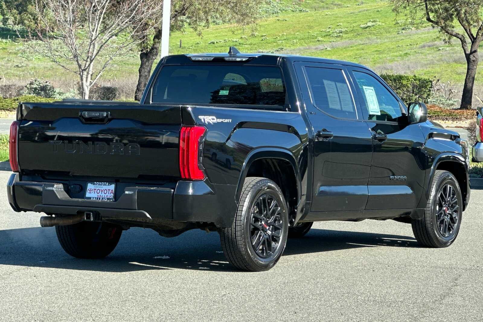 2024 Toyota Tundra 2WD SR5