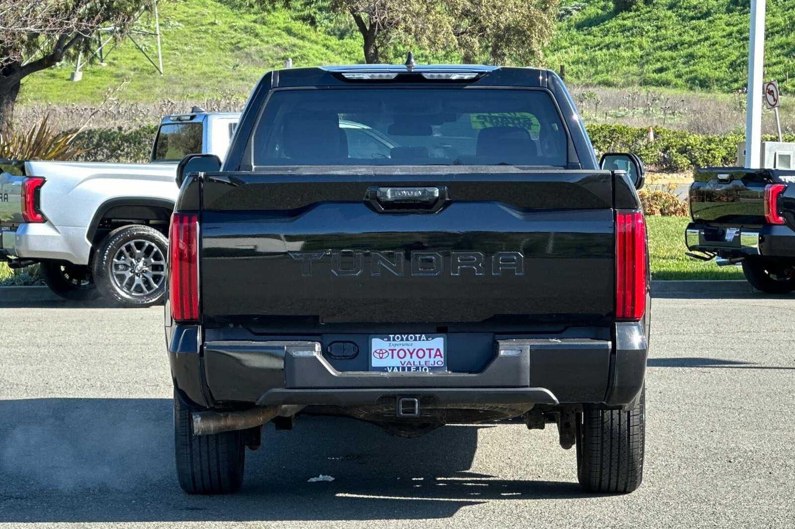 2024 Toyota Tundra 2WD SR5