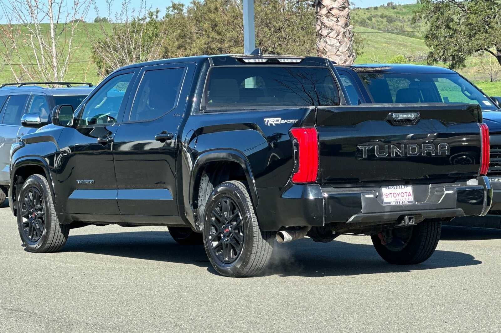2024 Toyota Tundra 2WD SR5