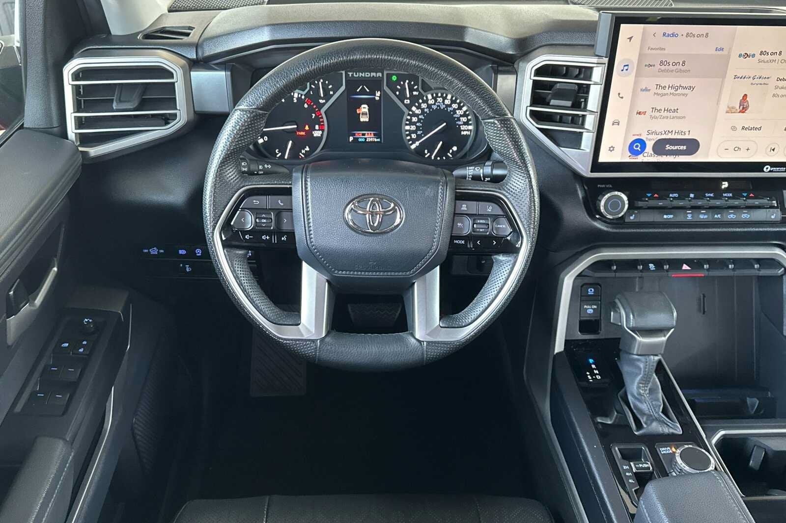 2023 Toyota Tundra 4WD SR5