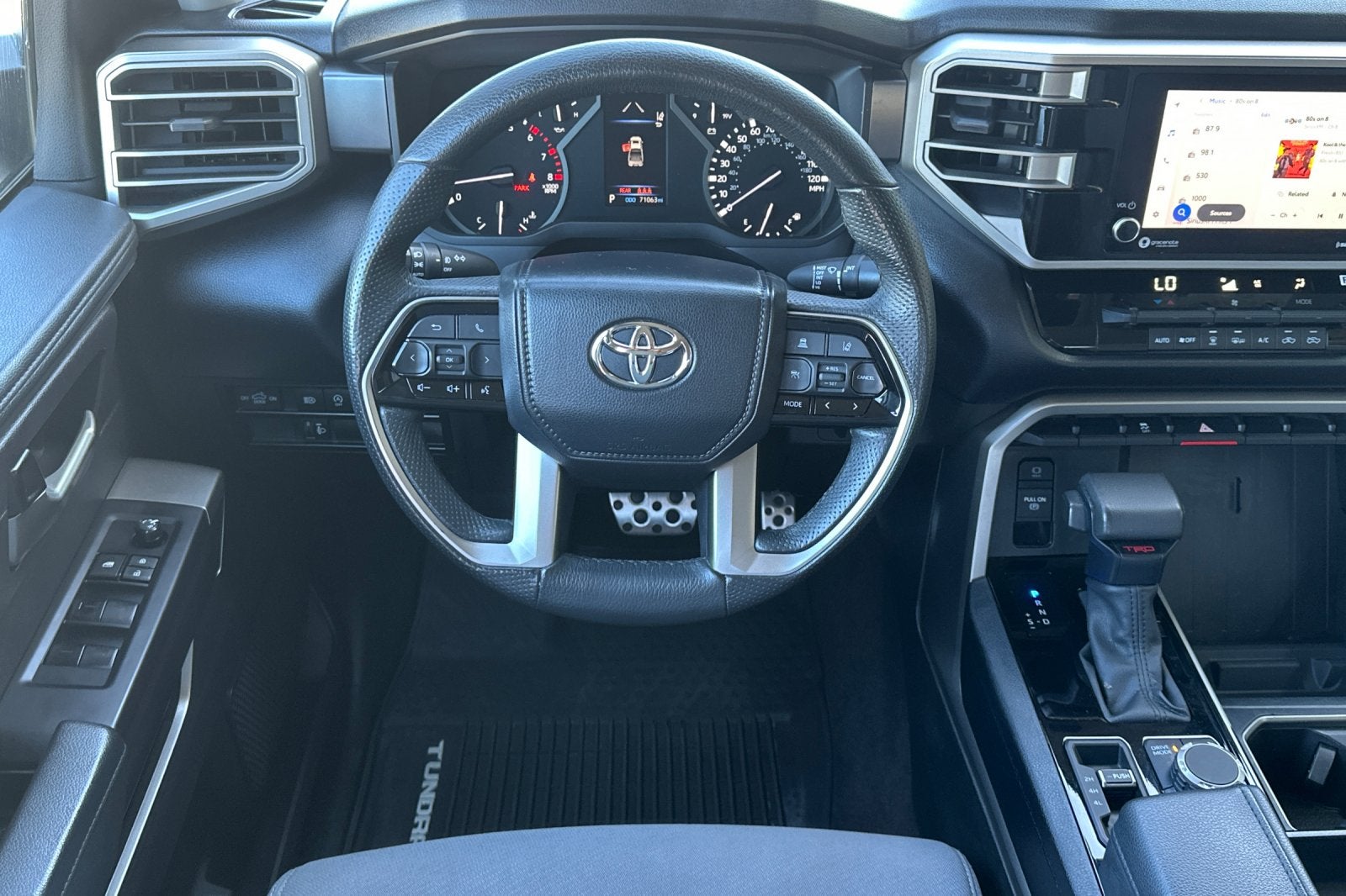 2023 Toyota Tundra 4WD SR5