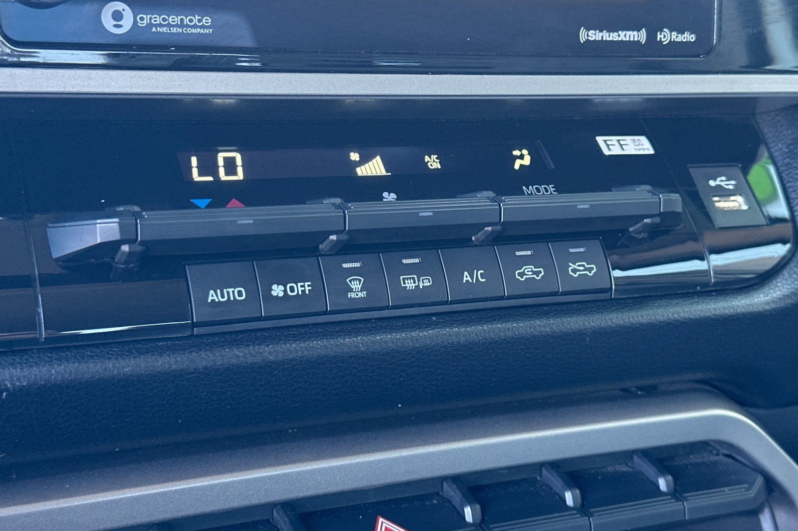 2023 Toyota Tundra 4WD SR5