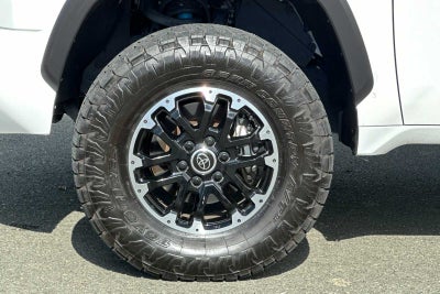 2024 Toyota Tundra 4WD SR5