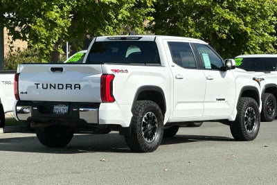 2024 Toyota Tundra 4WD SR5