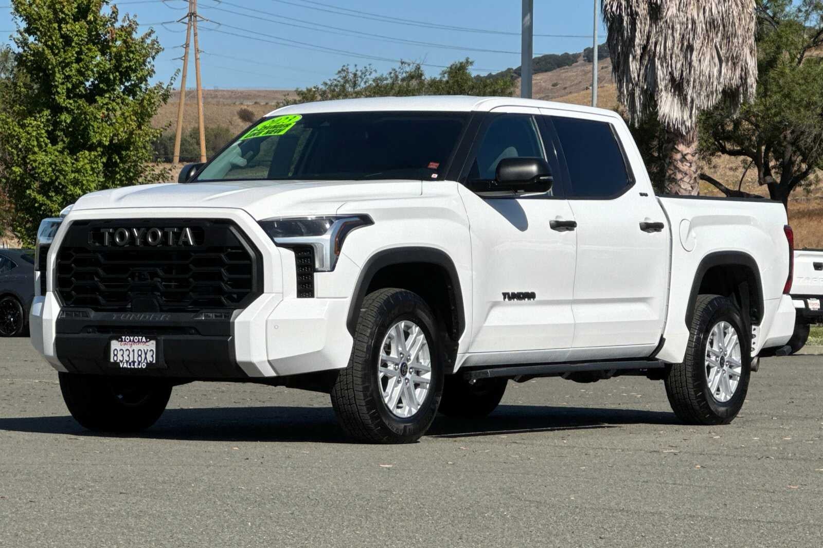 2023 Toyota Tundra 4WD SR5