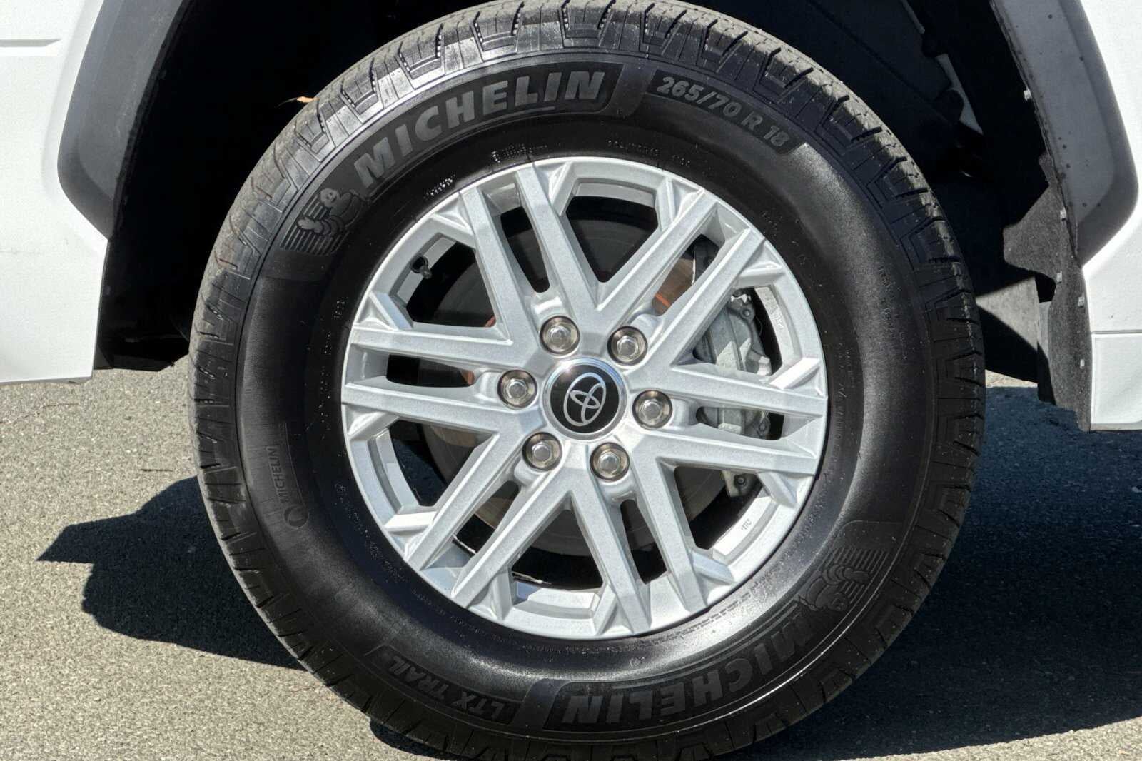 2023 Toyota Tundra 4WD SR5