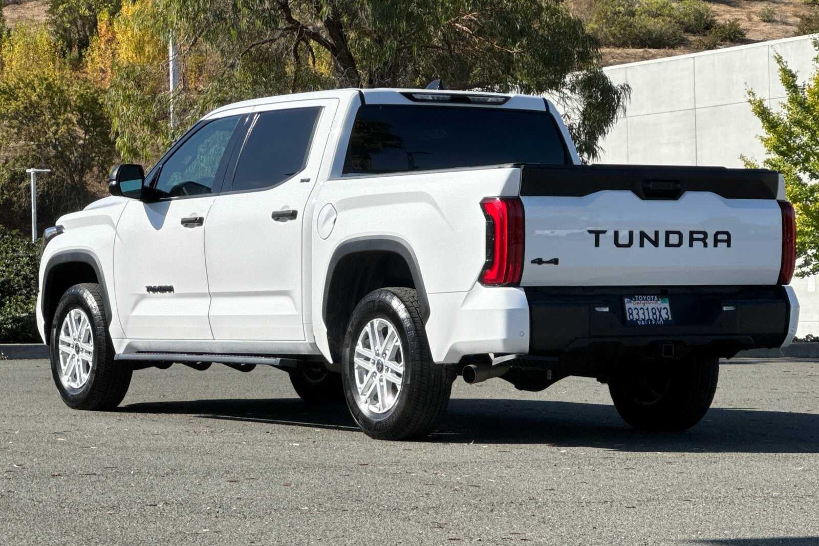 2023 Toyota Tundra 4WD SR5