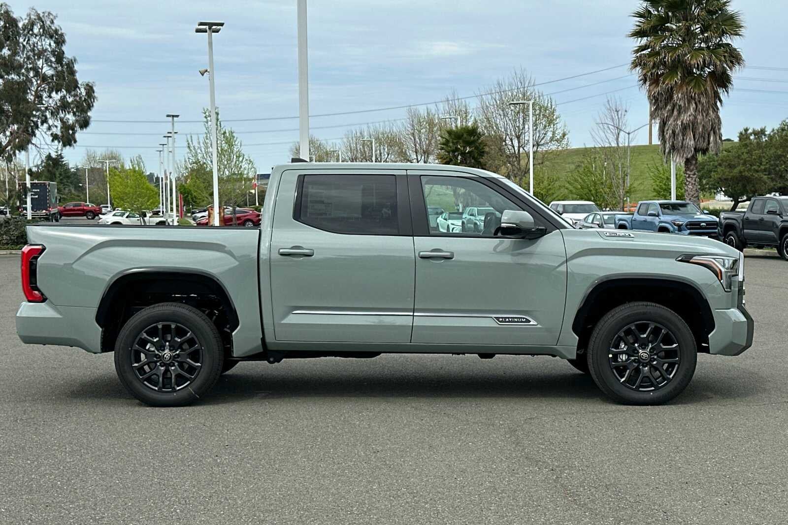 2026 Toyota Tundra 4WD Platinum Hybrid