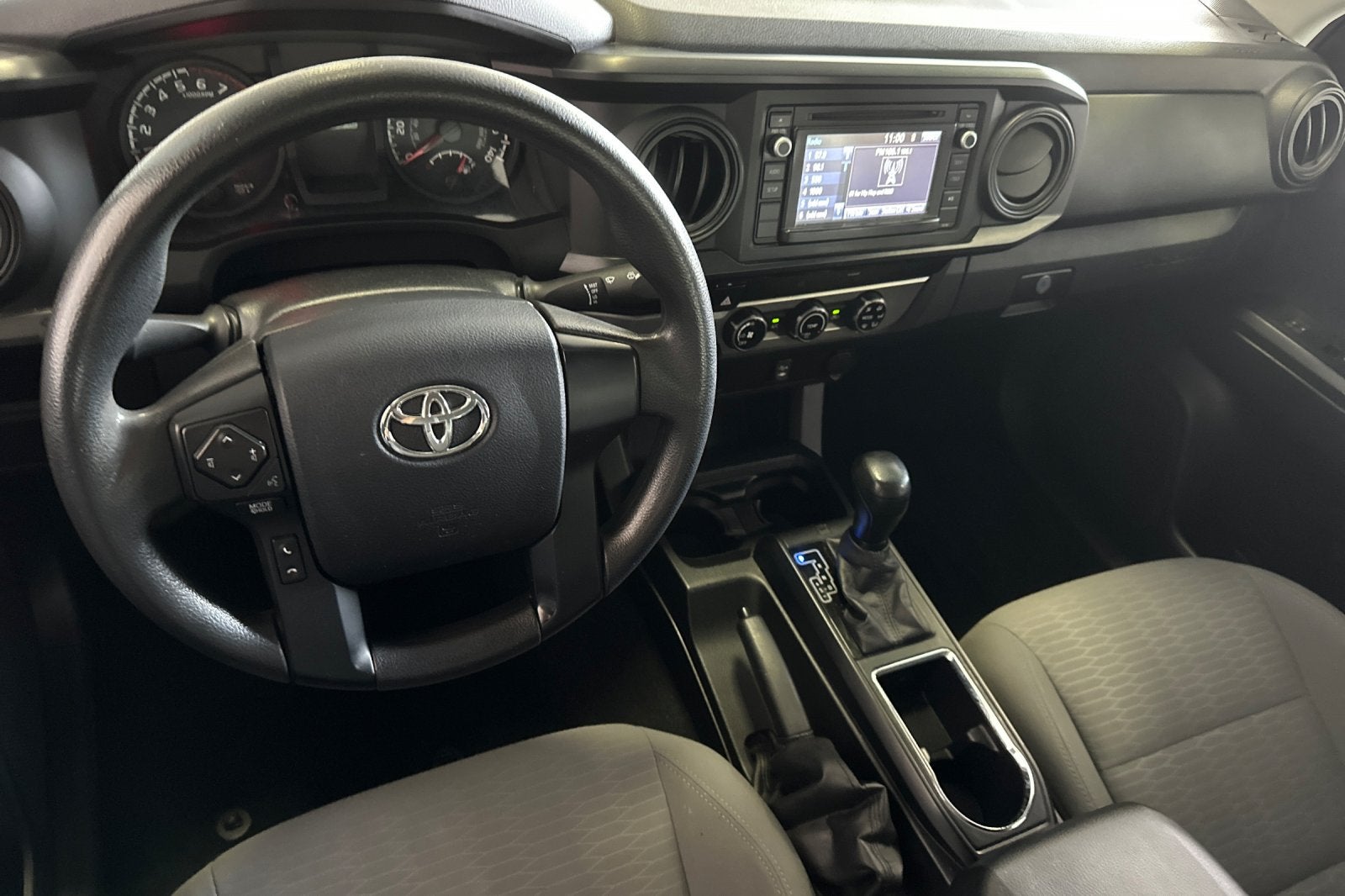 2016 Toyota Tacoma SR 4D Access Cab