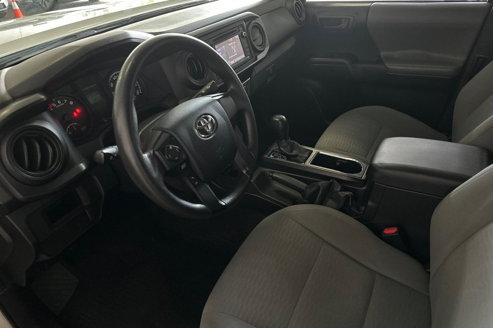 2016 Toyota Tacoma SR 4D Access Cab