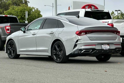 2022 Kia K5 GT-Line