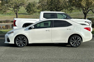 2017 Toyota Corolla SE 4D Sedan