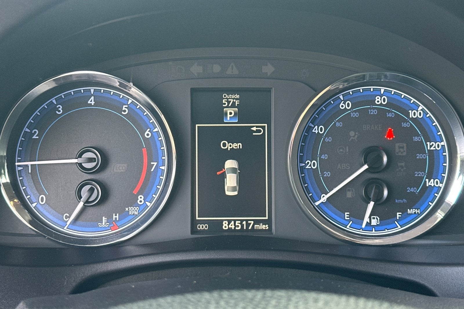 2017 Toyota Corolla SE 4D Sedan