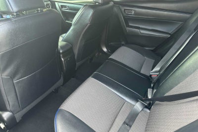 2017 Toyota Corolla SE 4D Sedan