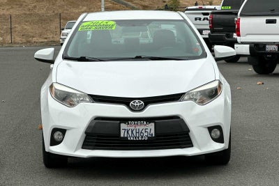 2015 Toyota Corolla LE Plus 4D Sedan