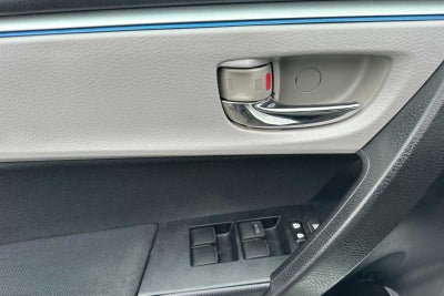 2015 Toyota Corolla LE Plus 4D Sedan