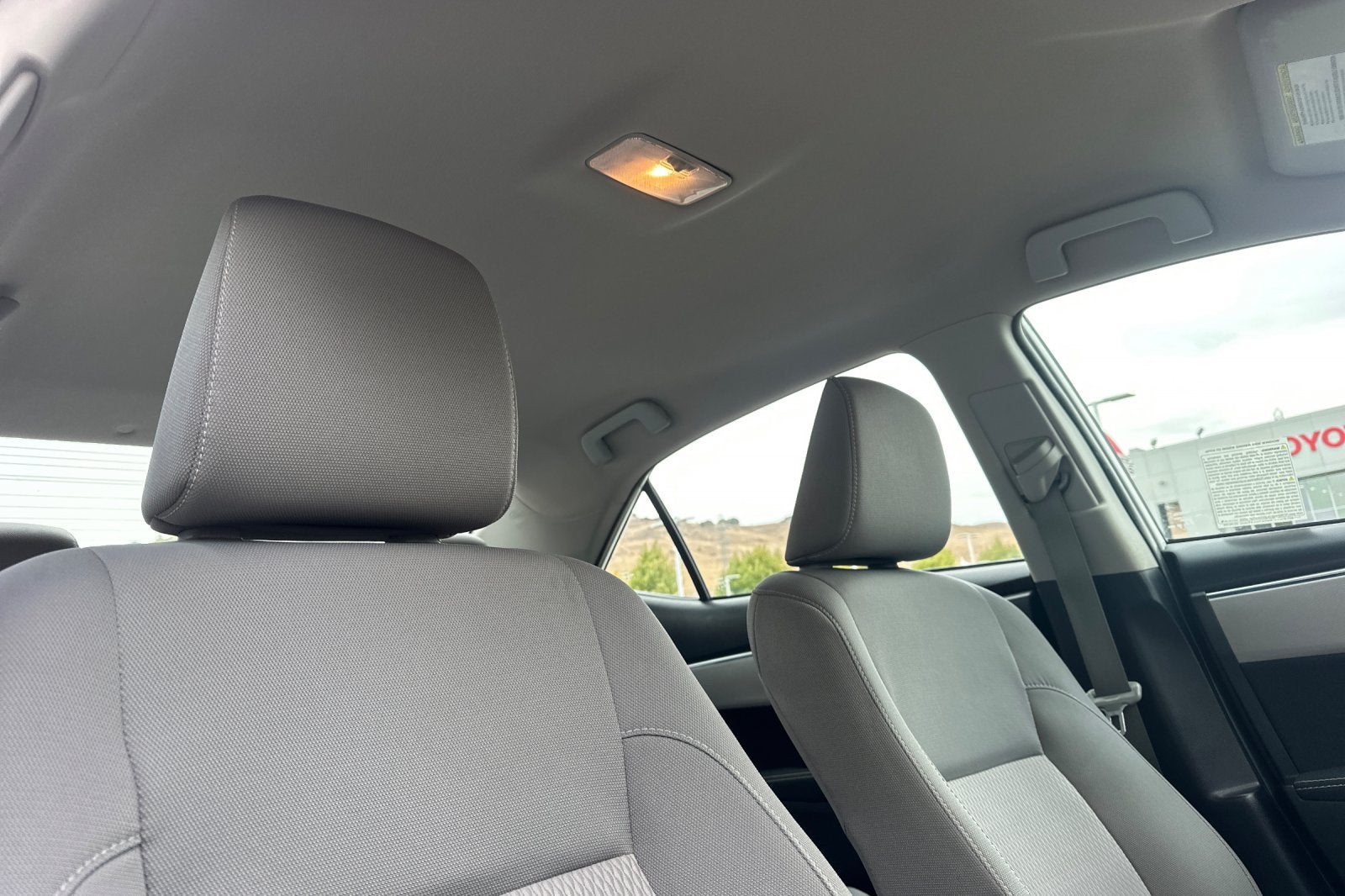 2015 Toyota Corolla LE Plus 4D Sedan