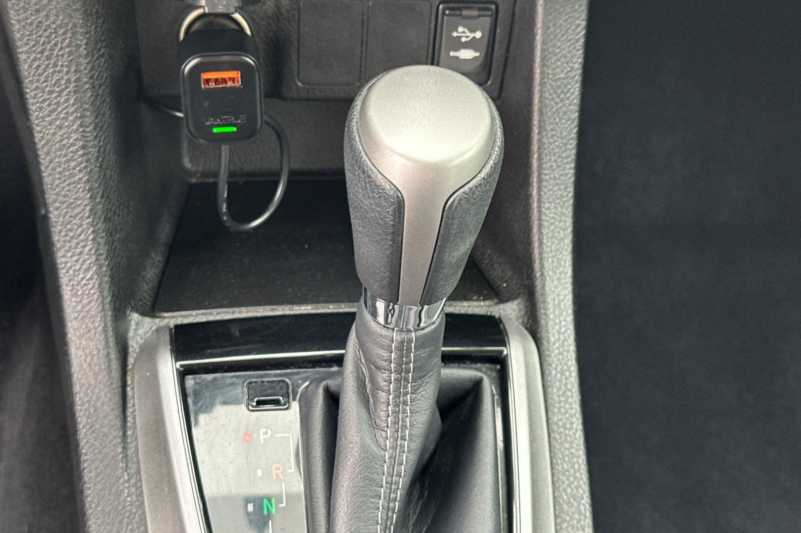 2015 Toyota Corolla LE Plus 4D Sedan
